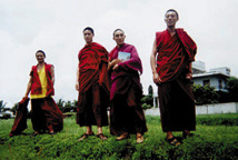 tibetan monks